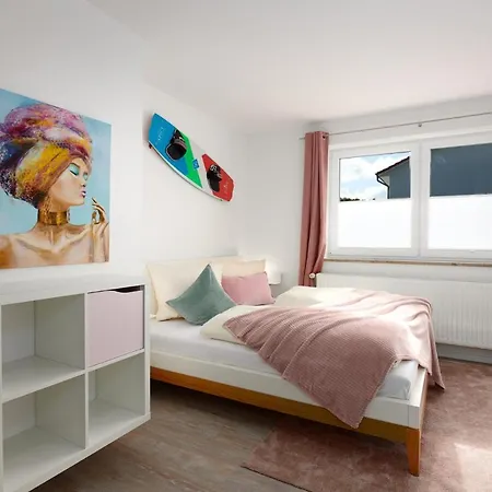 Artpartment Surflounge